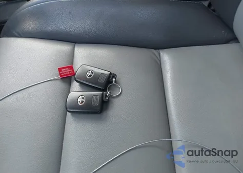 2013 Toyota Rav4 Limited from USA, damaged, VIN 2T3DFREVXDW116543